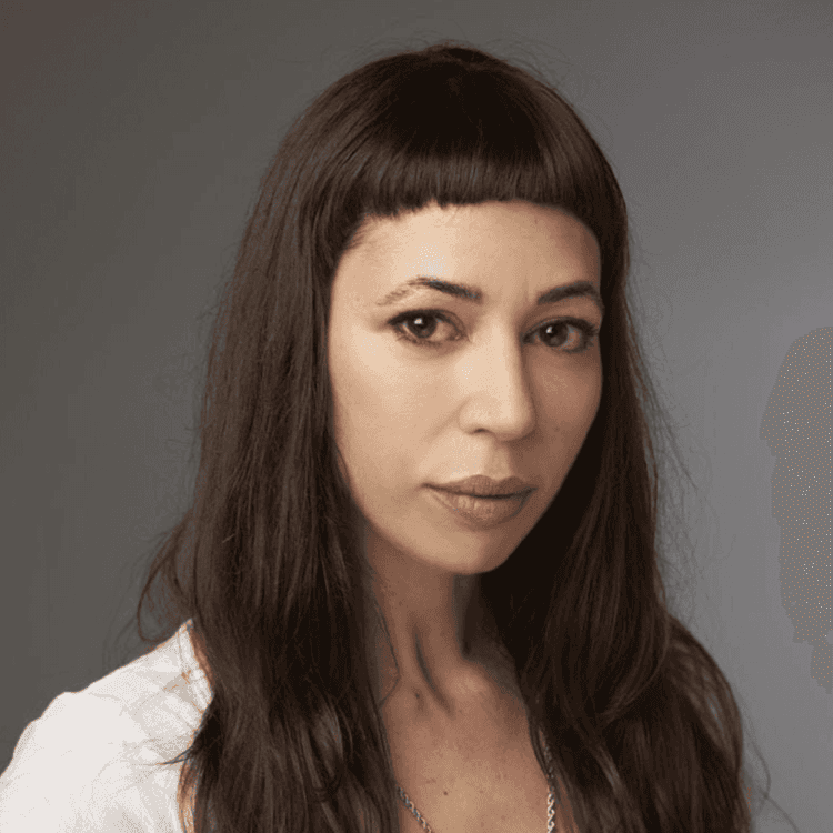 Victoria De Masi